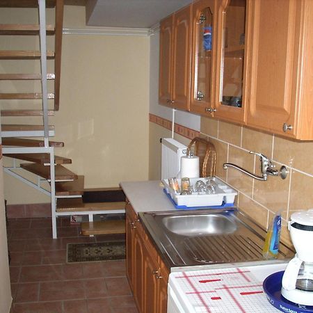 Bundics Vendeghazak Bed & Breakfast Lenti Exterior foto