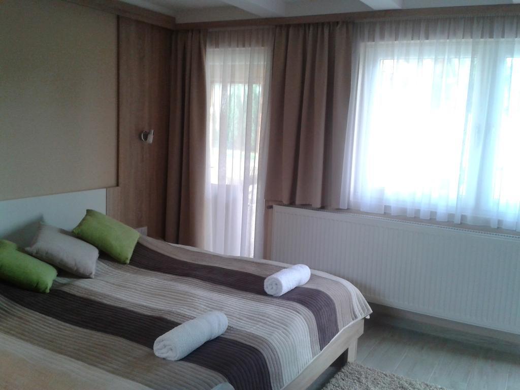 Bundics Vendeghazak Bed & Breakfast Lenti Exterior foto