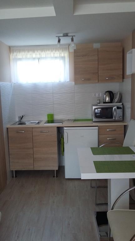 Bundics Vendeghazak Bed & Breakfast Lenti Exterior foto